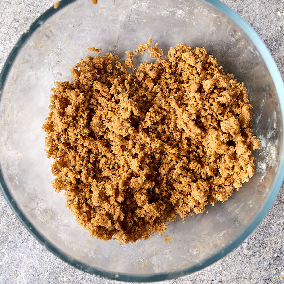 Cinnamon streusel topping mixed into crumbles.